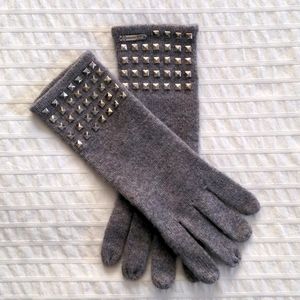 Michael Kors Knit Gloves w/ stud detailing.